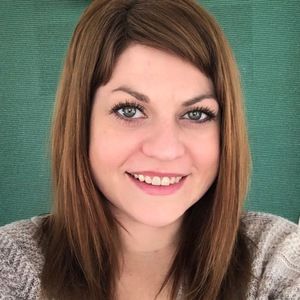 Meet your Posher, Amalia